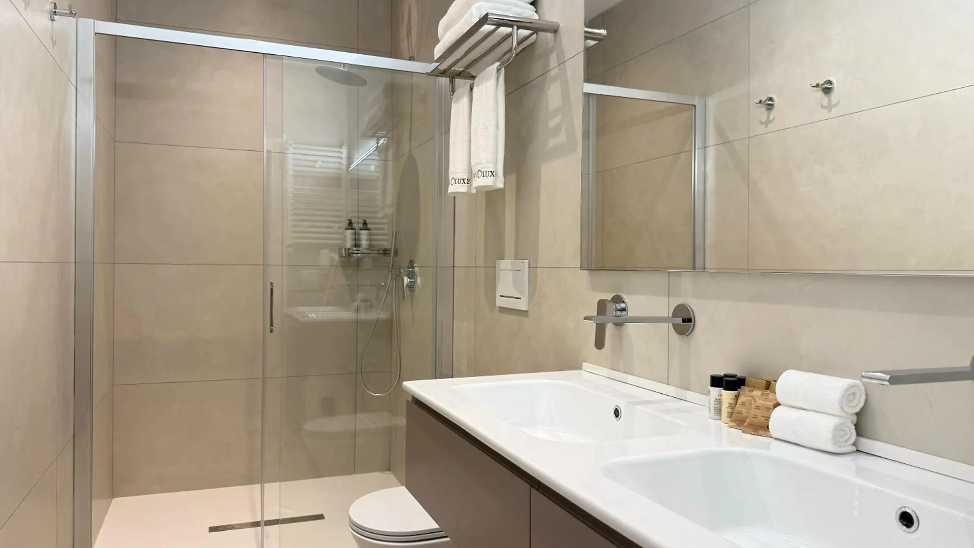 Nova Luxe Hotel Rome 0*,  Italy
