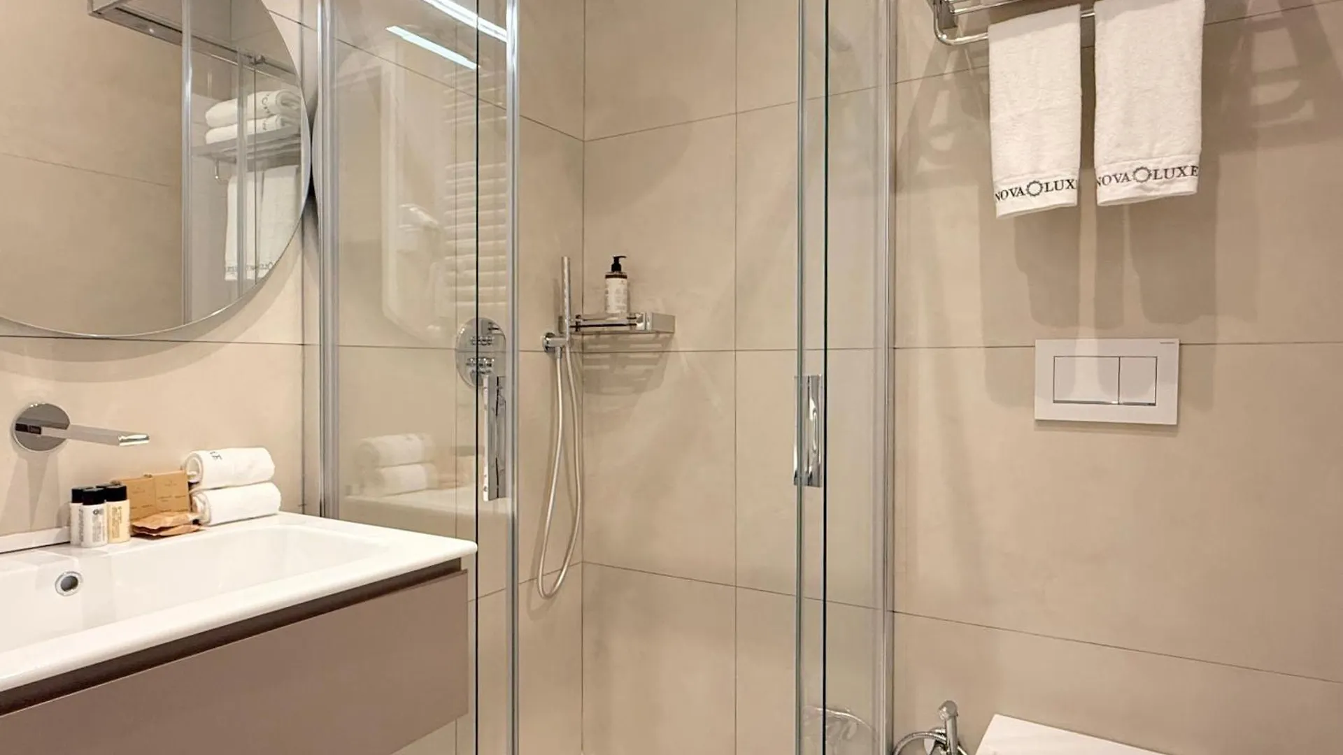 Konukevi Nova Luxe Otel Roma İtalya
