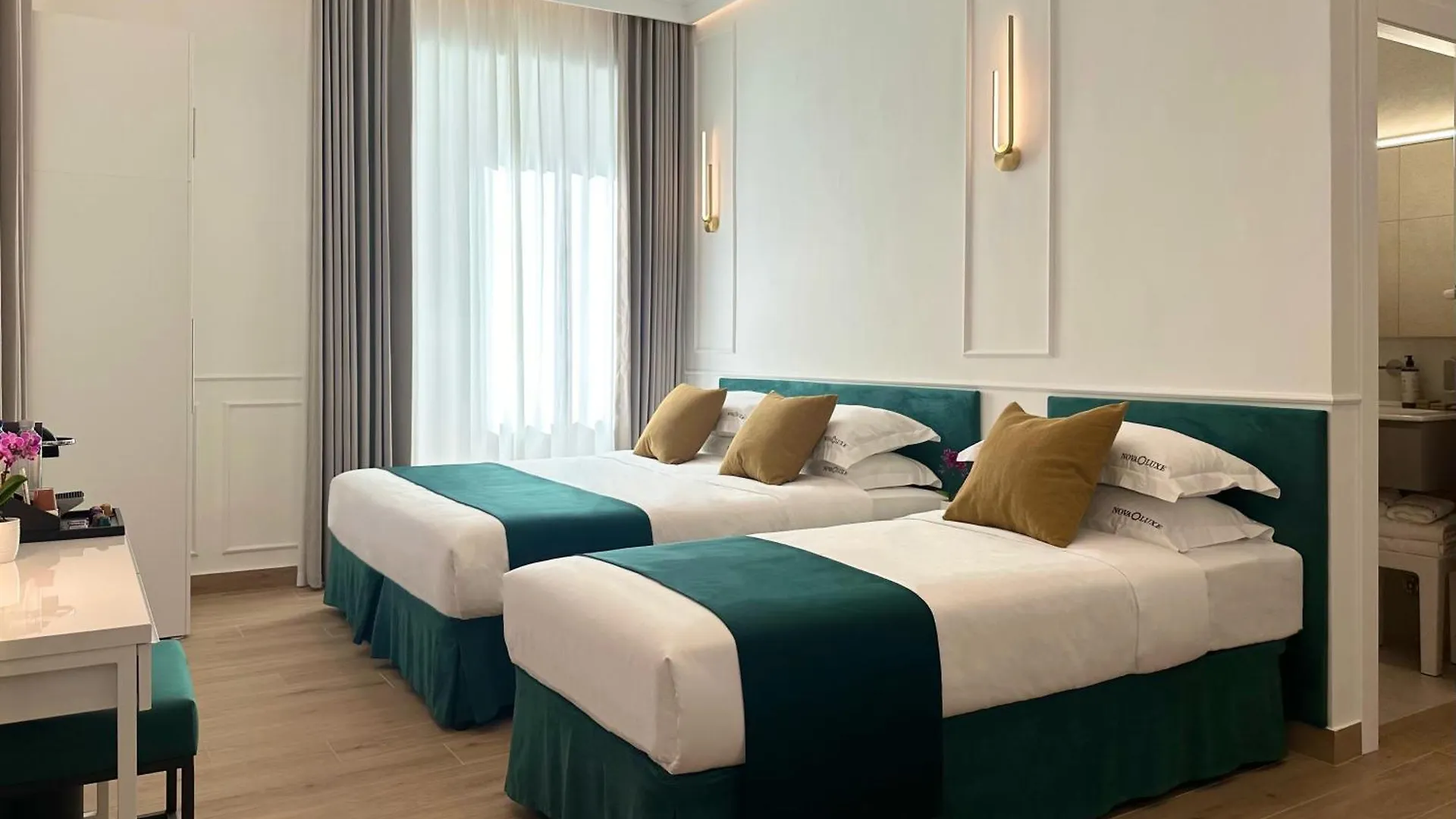 Nova Luxe Otel Roma 0*,